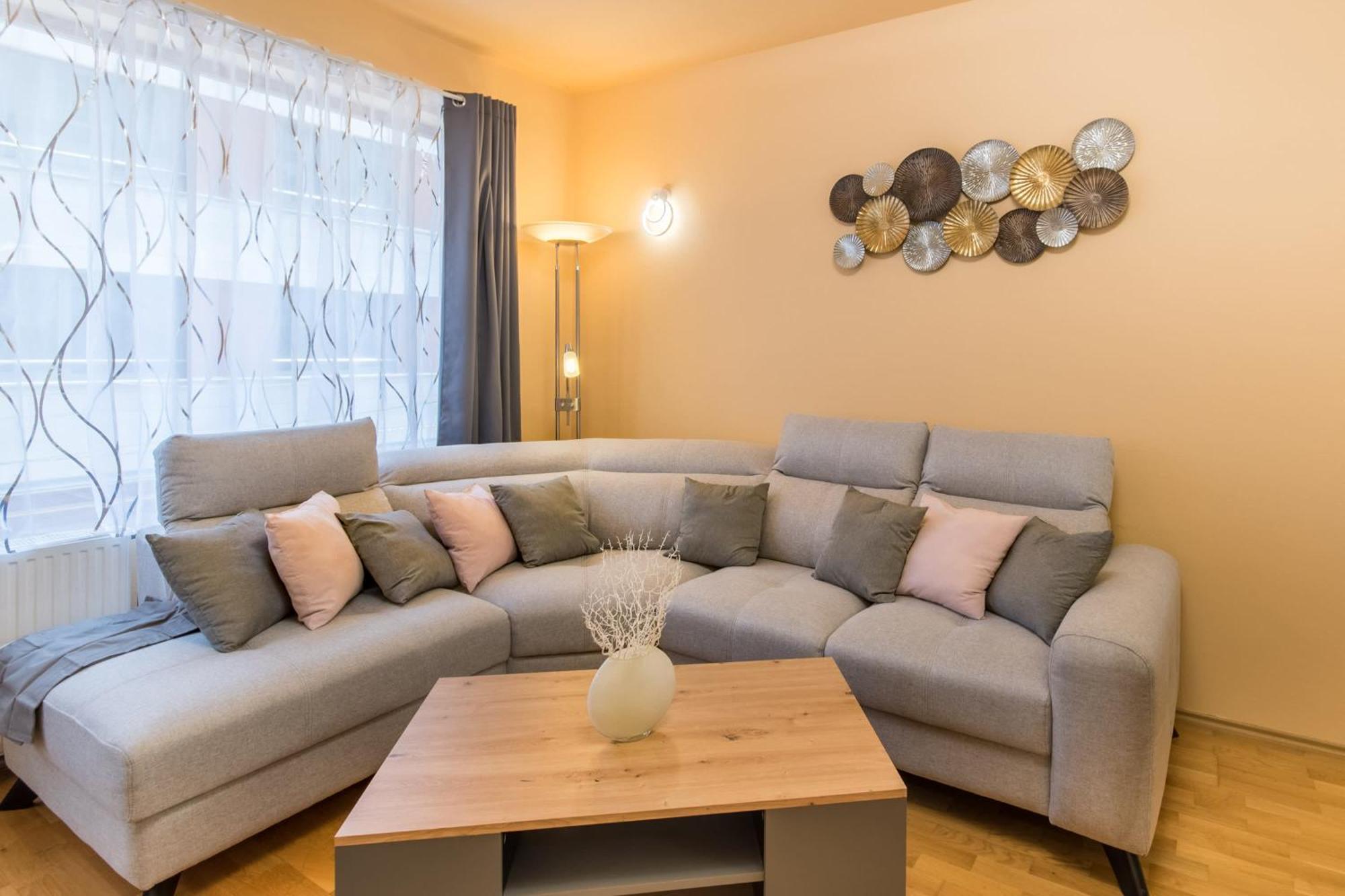 Very Central - Large - Balcony - Comfy Apartment Budapest Luaran gambar