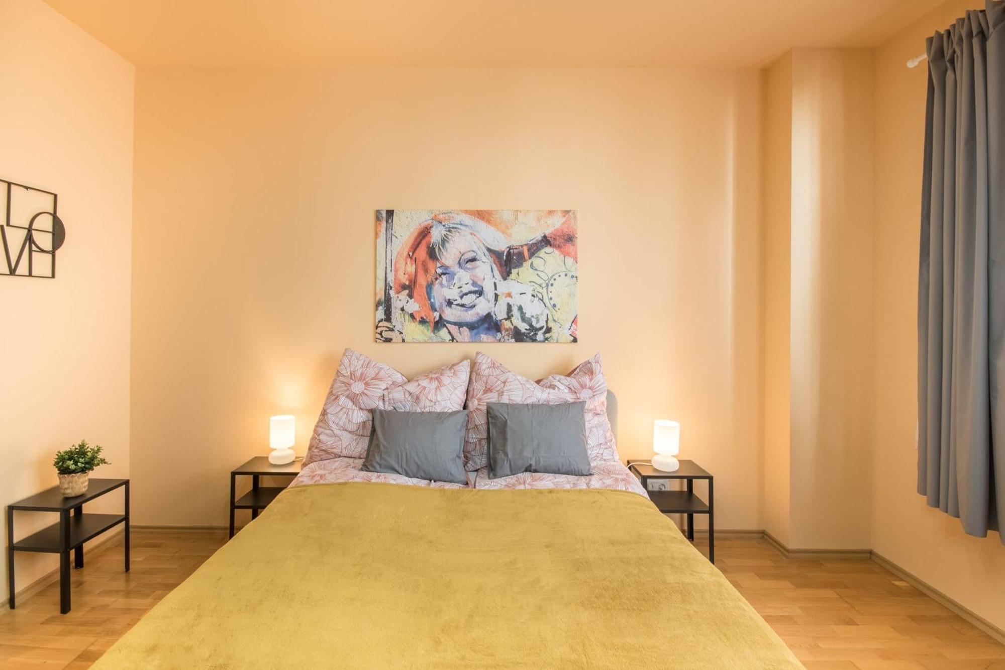 Very Central - Large - Balcony - Comfy Apartment Budapest Luaran gambar